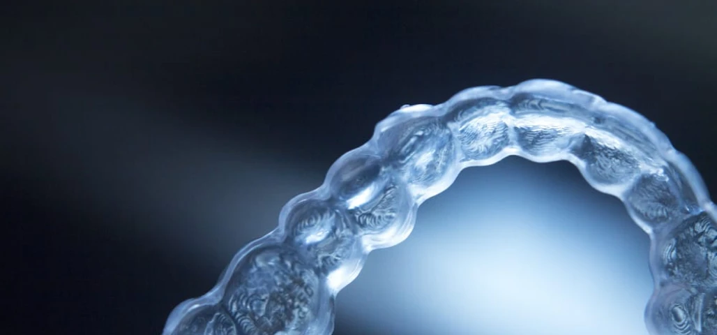Le traitement par aligneurs transparents